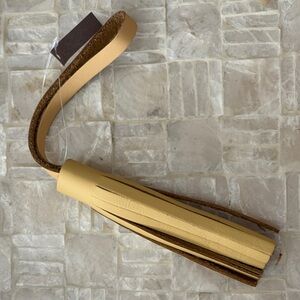 Vanilla - Portland Leather Classic Tassel